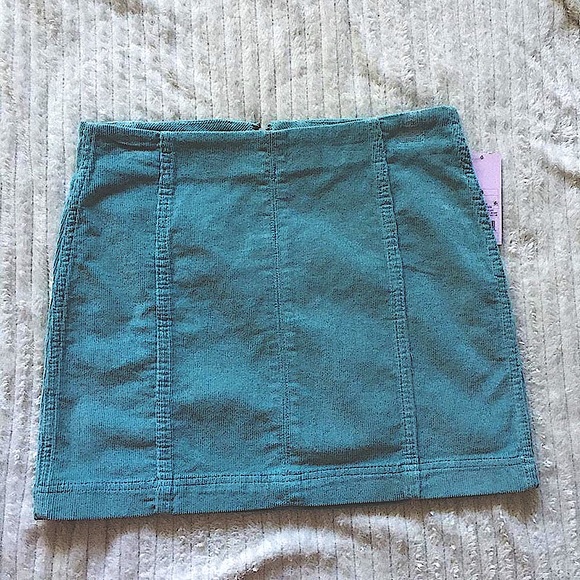wild fable Dresses & Skirts - Wild Fable corduroy skirt size small